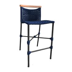 Banqueta Anne em Corda Náutica Base em Alumínio Preta com Detalhe em Madeira Azul Marinho