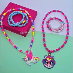 Kit Conjunto Colar e Pulseiras Infantil Meninas com Miçangas Pérolas Coloridas Princesas Minnie Sereia Monica Unicórnio