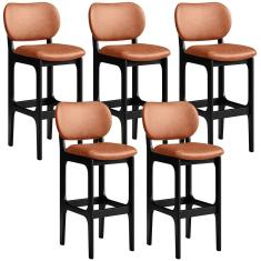 Kit 5 Banquetas Alta Para Cozinha Betta L02 Moderno Madeira Maciça De Taeda Assento Courino Camel Preto Lyam Decor