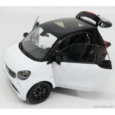 Miniatura Norev Smart Fortwo 2015 Escala 1/18 Preto/Branco
