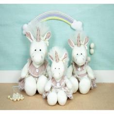UNICORNIO VESTIDO 20/24/28cm- PELUCIA COM 3 PÇS PARA NICHO - CKD CONFE
