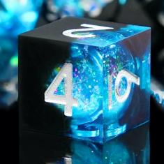 Role dice Liquid Core DND Dice Set, 7pcs Sharp Edge Dice for Role Playing Dungeons and Dragons Ttrpg with Gift Box, Handmade Resin D&D Dice RPG Role Playing Games Dice Set(Black-Blue&Quicksand)