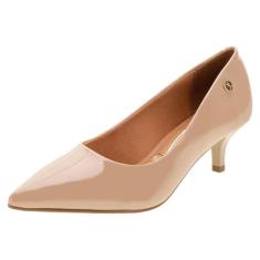 Scarpin Feminino Vizzano Salto Baixo Bico Fino Verniz Nude – Confortável, Elegante e Versátil