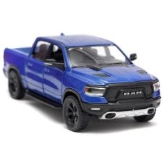 Veiculo Miniatura Dodgeram 1500 Azul para Decoraçao de Sitio