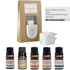 Kit Aromaterapia Difusor Elétrico Bivolt e 5 Óleo Essencial Via Aroma