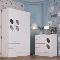 Quarto de BebÃª com Guarda Roupa 4 Portas 3 Gavetas e CÃ´moda 4 Gavetas 1 Porta com Janela Maya Rodial