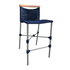 Banqueta Em Corda Náutica Base Em Alumínio Cinza Com Detalhe Em Madeira Azul Marinho Azul