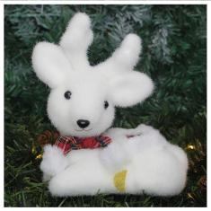 Kit 4 Bonecos De Natal Enfeite Natalino Rena Felpuda 20cm