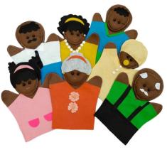 Kit fantoche família terapeutica preta 7 peças feltro - BRINQUE E LEIA