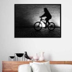 Quadro Decorativo Fotografia Pessoa Pedalando 34x23cm