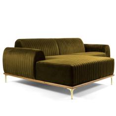 Sofá 3 Lugares com Chaise Base de Madeira Euro 245 cm Veludo Mostarda Gran Belo