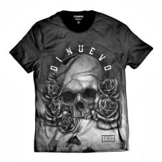 Camiseta Caveira com Rosas Black and White Rapper - Di Nuevo, Preto, M