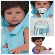 Boneco Tipo Reborn Recém Nascido Negro Com Saída de Banho - Cegonha Re