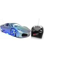Carrinho de Brinquedo com Controle Remoto Ferrari com Led nas Rodas e 