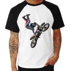Camiseta Raglan Motocross Freestyle Trick - Foca na Moda, Branco, Pret