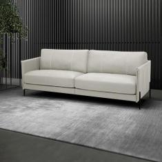 Sofá Decorativo Karine 3 Lugares Sala de estar 240cm Pés em Aço Couro 