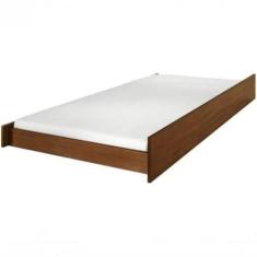 Cama auxiliar tamanho solteiro ideal para ambientes com pouco espaço -