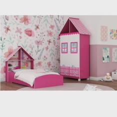 Quarto Infantil com Cama e Guarda Roupa Casinha