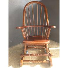 Cadeira De Balanço 1,18/40 X 64 X 50 – Móveis De Gramado