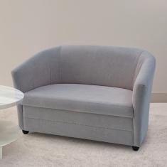 Sofá Namoradeira Mari Boucle Estofama