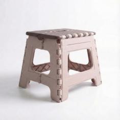 Banco Banqueta Dobrável Resistente 120 Kg Multiuso Fácil de Carregar -