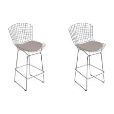 Kit 2 Banquetas Bistrô Bertoia Cromada D70 Com Assento Sintético Bege