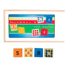 Brinquedo Educativo Numeral e Quantidade com Pinos 18 Peças