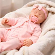 Boneca Reborn Menina Linda Olhos Fechados Com Kit Itens - Cegonha Rebo