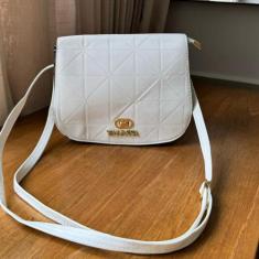 Bolsa Feminina Pequena Transversal Clutch Alça de Regulagem e Removive