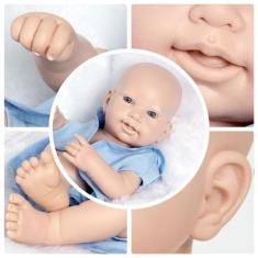Boneco Tipo Reborn Baby Menino Careca Senta Pode Dar Banho - Cegonha R