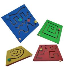 Brinquedo Educativo Pedagógico Em Madeira Linha Vazada Kit 04 Paineis Psicomotores