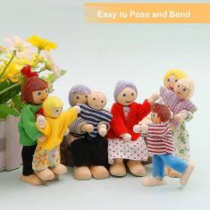 Action Toy Figures SumDirect Sets 8 Pessoas Bonecas de Madeira Casa Bonecas da Família Brinquedos Lovely Família Bonecas Bonecas Playset