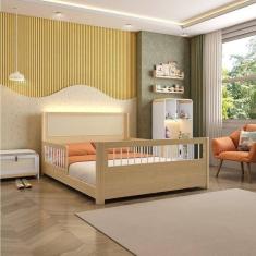 Cama Casal Wave Juvenil Reversível Led com Rattan, Grade de Proteção e Peseira Palitos Casatema Branco/Natural