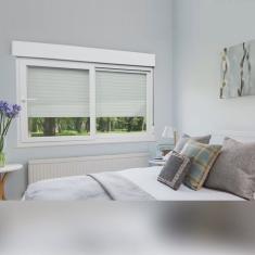 Janela de pvc Integrada 140x150cm 2 Folhas com Vidro Liso e Cremona itec Brimak