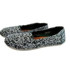 FOCO Tênis feminino NFL Canvas Script Print Slip On