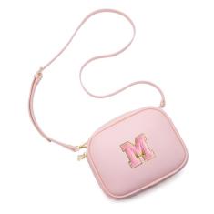 Viverte Bolsa infantil para meninas, bolsa transversal de couro sintético com inicial para meninas, presentes de aniversário personalizados, Rosa claro