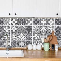 Adesivo de Azulejo Cinza Mandala 10x10cm com 50un