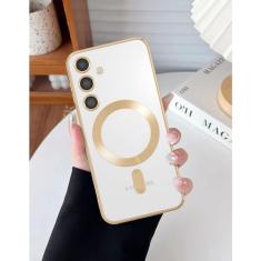 Yetagso Capa magnética para Samsung Galaxy S24, borda galvanizada traseira transparente fina capa protetora para celular com proteção para câmera, compatível com MagSafe, borda dourada