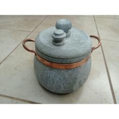 Panela de pressão em pedra sabão  número 5