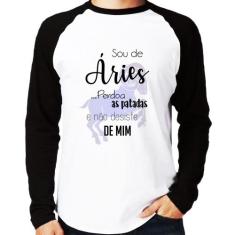 Camiseta Raglan Sou de Áries Manga Longa - Foca na Moda, Branco, Preto