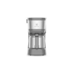 Cafeteira Elétrica Electrolux Efficient com Jarra de aço Inox (ECM12)