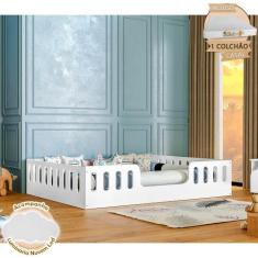 Cama Casal com Colchão D28 Design Montessoriana Helo Branca + Luminári