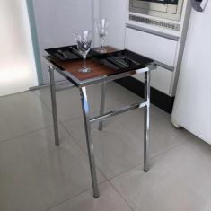 Mesa Pequena Quadrada Cromada Para Cozinhas De Apartamento - MetalCrom
