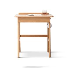Mesa de computador Mesa moderna mesa multifuncional mesa compacta escrita tabela de escrita com furo de cabo, gaveta e vara pendurado Mesa de trabalho para home office