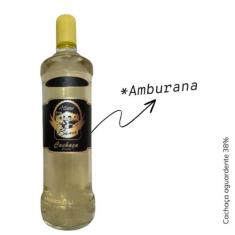 Cachaça curtida em Amburana, Carvalho ou Jequitibá com notas de mel, p