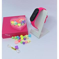 Relógio Infantil Digital led para Menina Prova água Tipo Band + Kit miçangas Coloridas para Montar Colar Pulseiras Moda