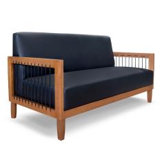 Sofá 2 Lugares Elisabeth Revestimento Sintético Preto e Madeira