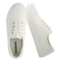 CUSHIONAIRE Tênis feminino Freshman Canvas Lace-Up com espuma viscoelástica, larguras disponíveis | Sapatos de caminhada casuais, leves e confortáveis, Branco liso, 35