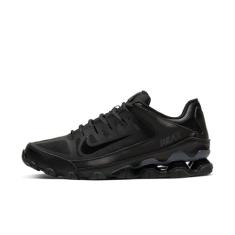 Nike Reax 8 Sports Shoes Men Black - 10.5 - Fitness/Training