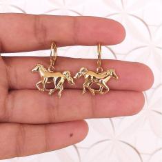 Brinco De Argolinha Cavalo Folheado A Ouro 18K